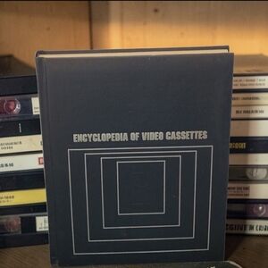 1986 Encyclopedia of Video Cassettes - The Video Cassette Library Hardcover Book